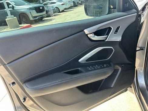 Used 2024 Acura RDX SH-AWD image 5