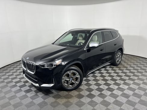 Used 2024 BMW X1 xDrive28i AWD/4WD image 1