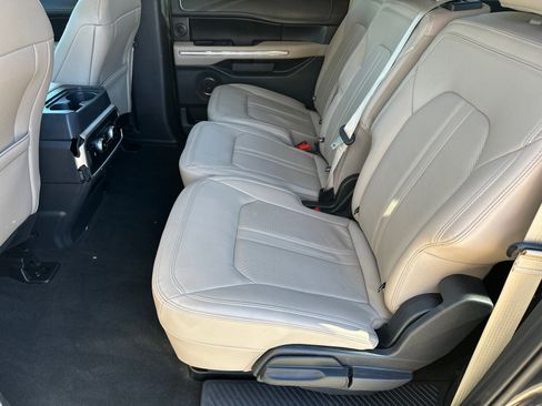 Used 2024 Ford Expedition Max Limited image 22