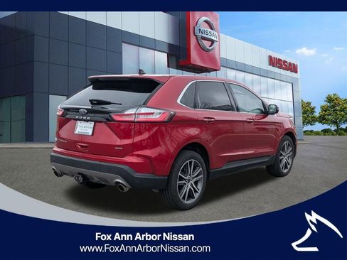 Used 2024 Ford Edge Titanium w/ Equipment Group 301A AWD/4WD image 5