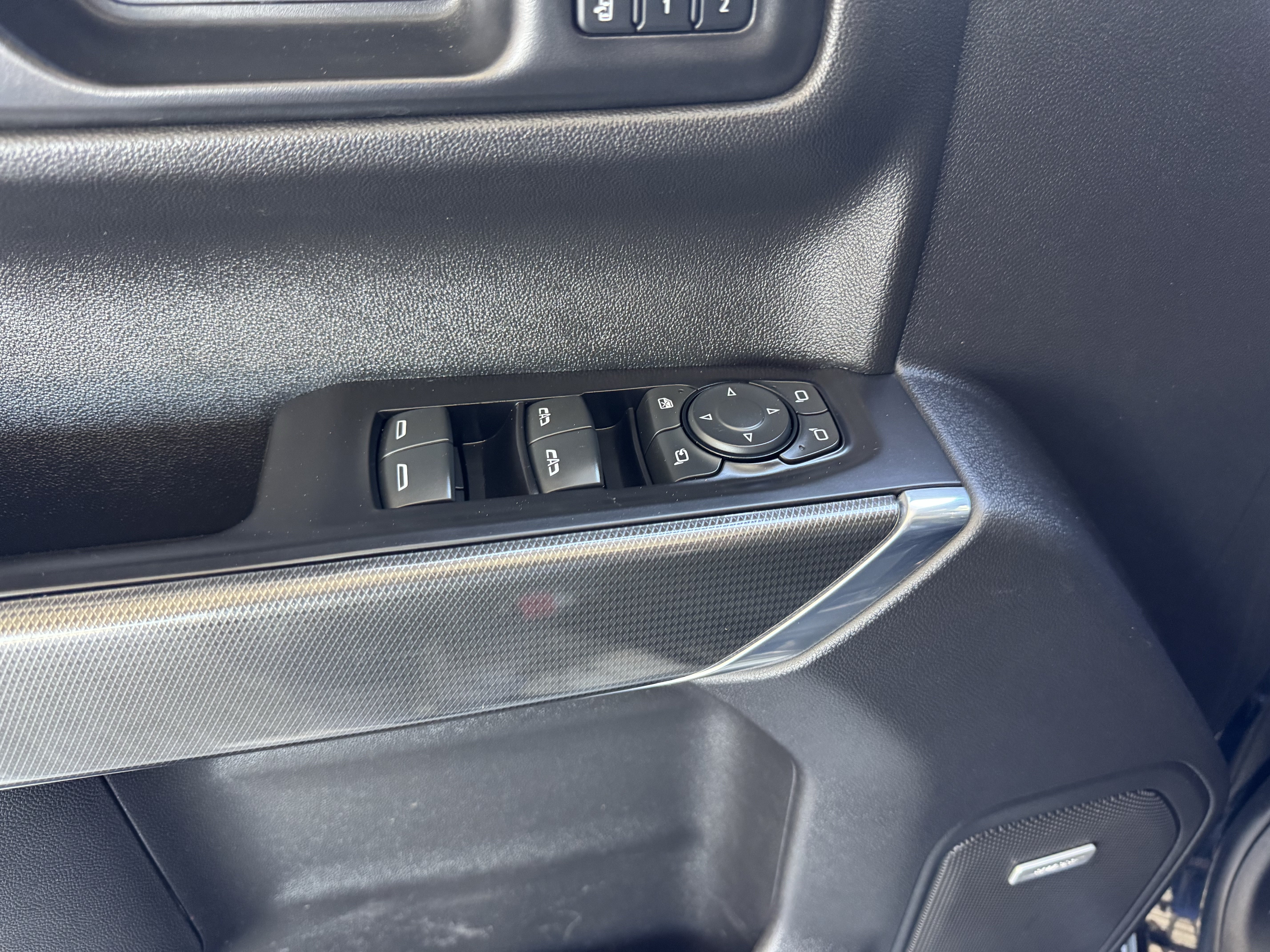 Certified 2021 GMC Sierra 1500 AT4 w/ AT4 Value Package AWD/4WD image 11