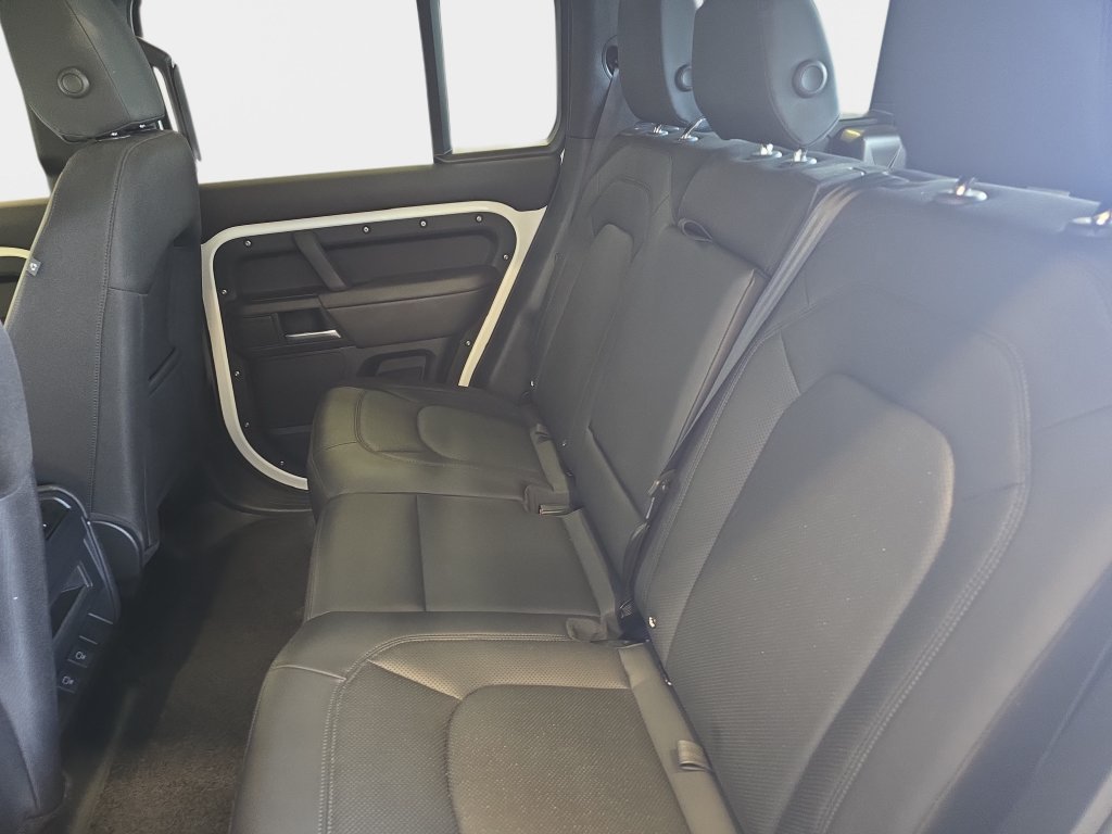 Certified 2025 Land Rover Defender 110 S AWD/4WD image 16