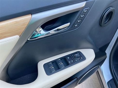 Certified 2022 Lexus RX 350L FWD w/ Premium Package image 11