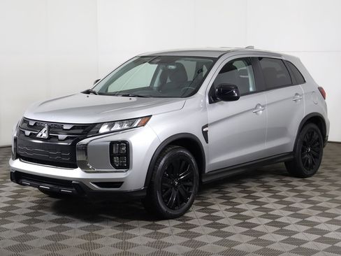 Used 2024 Mitsubishi Outlander Sport LE image 5