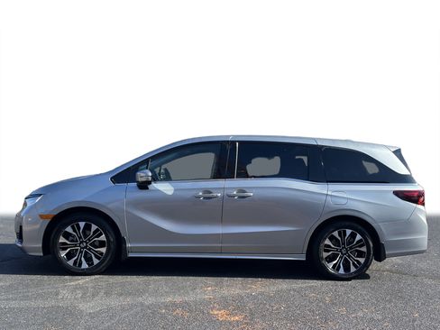 Certified 2025 Honda Odyssey Elite image 26
