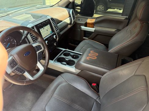 Used 2017 Ford F350 King Ranch w/ King Ranch Ultimate Package AWD/4WD image 17