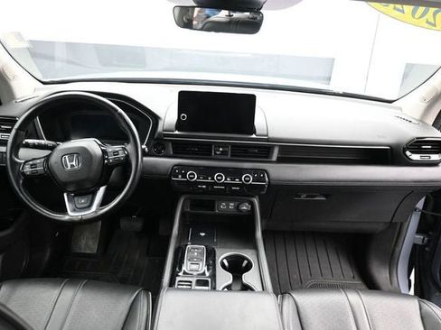 Used 2023 Honda Pilot Elite image 17