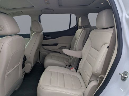 Used 2021 GMC Acadia Denali w/ Denali Technology Package image 14