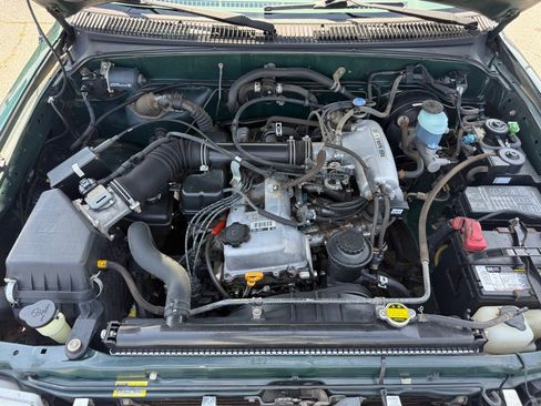 Used 1999 Toyota Tacoma 2WD Xtracab image 16