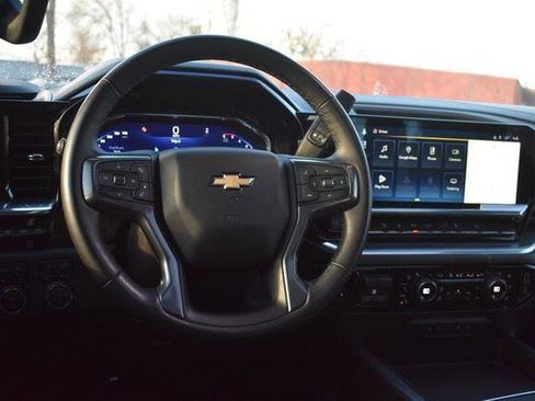 Used 2025 Chevrolet Silverado 2500 High Country w/ High Country Premium Package AWD/4WD image 26
