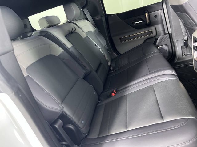 Used 2025 GMC Hummer EV 3X w/ Extreme Off-Road Package AWD/4WD image 28