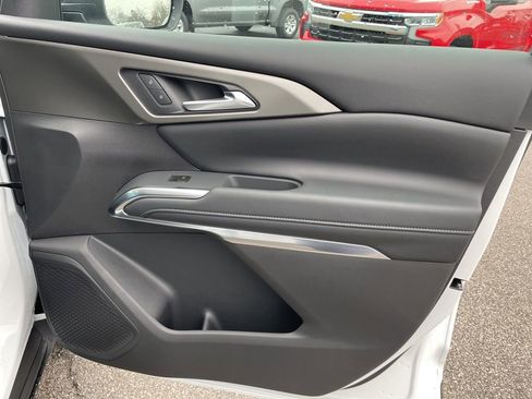 New 2026 Chevrolet Traverse LT w/ Driver Confidence Package image 30