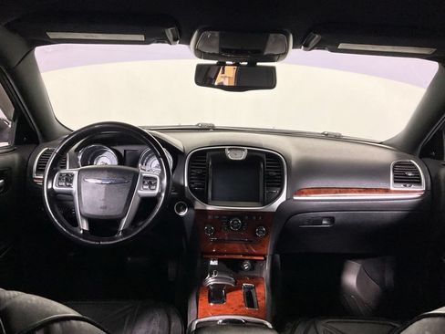 Used 2012 Chrysler 300 Limited RWD image 20