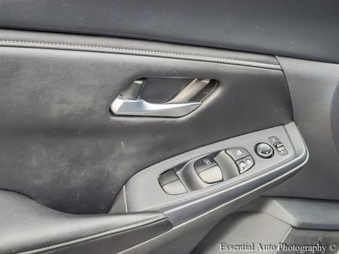 Used 2024 Nissan Sentra SV w/ All-Weather Package image 15