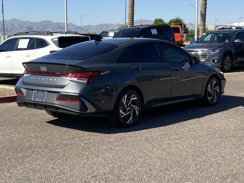 Certified 2025 Hyundai Elantra Sport image 3