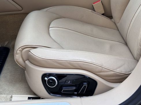 Used 2016 Audi A8 L 3.0T w/ Executive Package image 28