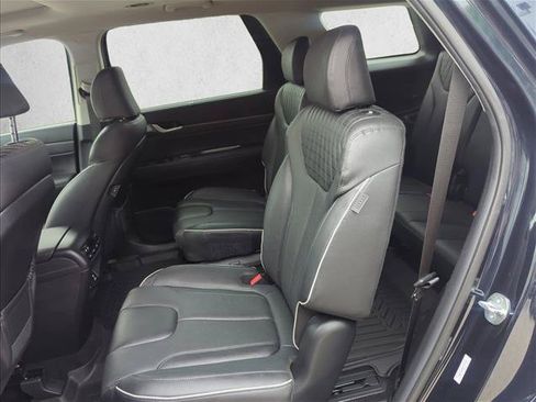Used 2024 Hyundai Palisade Limited FWD image 24