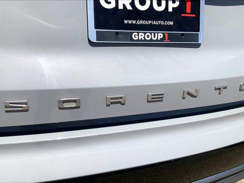 Used 2022 Kia Sorento SX FWD image 10