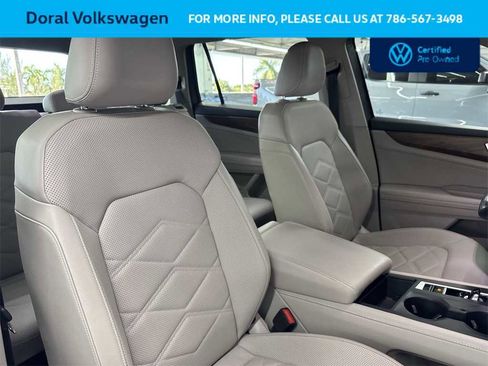 Certified 2024 Volkswagen Atlas SE image 27