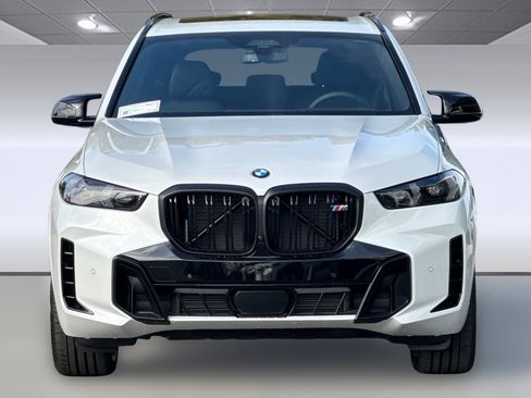 New 2026 BMW X5 M60i image 5