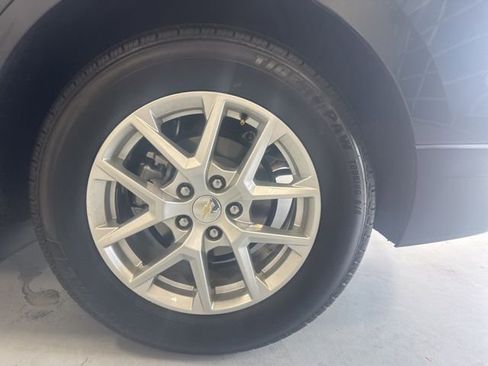 Used 2022 Chevrolet Equinox LT image 9