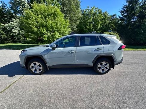 Used 2023 Toyota RAV4 XLE w/ XLE Grade Weather Package AWD/4WD image 6