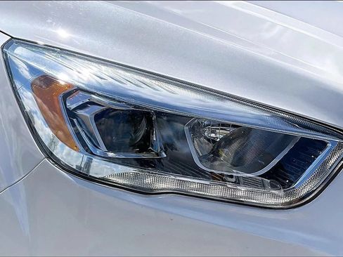 Used 2019 Ford Escape SEL AWD/4WD image 35