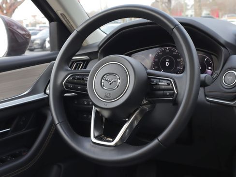 Certified 2024 MAZDA CX-90 Plug-In Hybrid w/ Premium Plus image 18