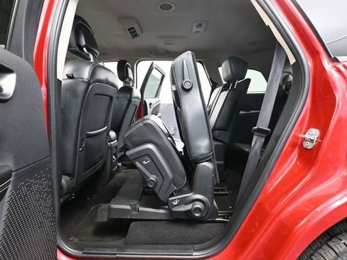 Used 2016 Dodge Journey Crossroad w/ Popular Equipment Group AWD/4WD image 39