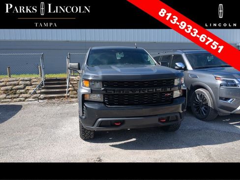 Used 2021 Chevrolet Silverado 1500 Custom Trail Boss w/ LPO, Dark Essentials Package AWD/4WD image 5