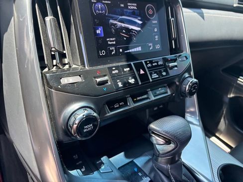 Used 2023 Lexus LX 600 F Sport w/ Accessory Package (Z1) AWD/4WD image 19