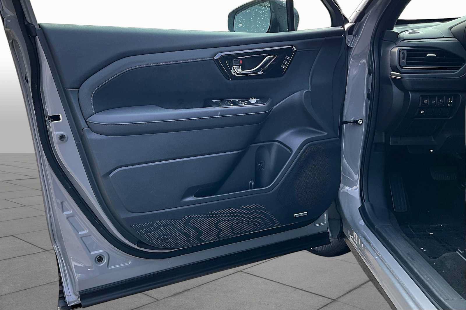 New 2026 Subaru Forester Touring AWD/4WD image 10