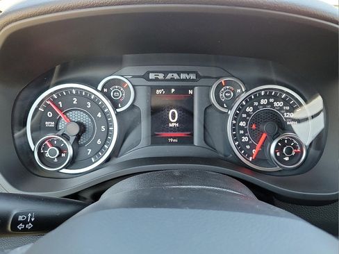 New 2026 RAM 1500 Lone Star AWD/4WD image 18