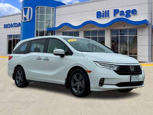 Used 2023 Honda Odyssey EX image 1
