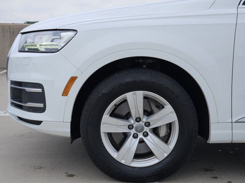 Used 2019 Audi Q7 2.0T Premium Plus AWD/4WD image 13