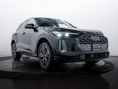 Certified 2025 Audi Q5 Premium Plus w/ Premium Plus