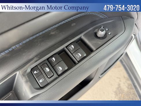 New 2026 Jeep Compass Latitude image 12