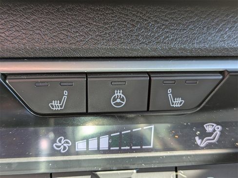 Used 2023 Nissan Altima 2.0 SR image 22