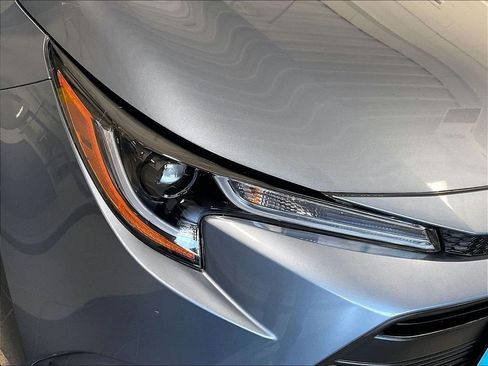 Used 2023 Toyota Corolla LE w/ LE Premium Package FWD image 33