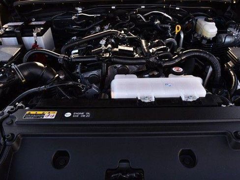 Used 2025 Toyota 4Runner SR5 image 25