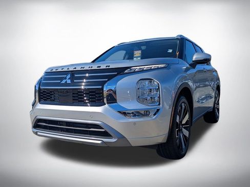 New 2026 Mitsubishi Outlander SEL FWD image 7