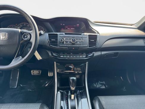 Used 2016 Honda Accord Sport image 13
