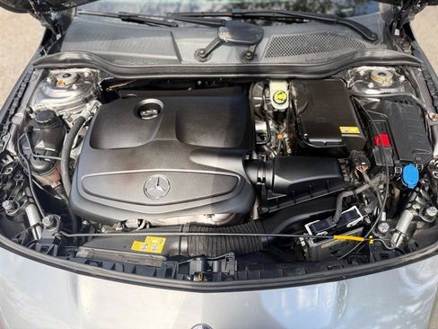 Used 2016 Mercedes-Benz CLA 250 4MATIC image 8