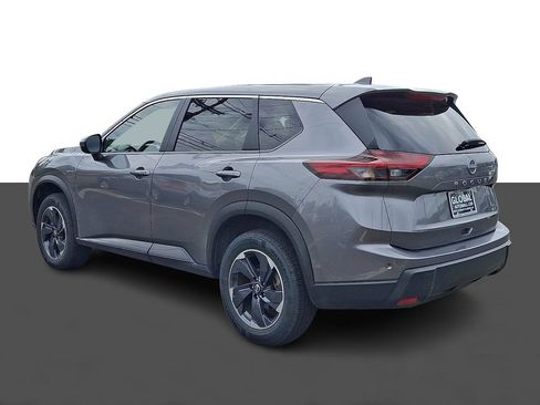 Used 2025 Nissan Rogue SV AWD/4WD image 5