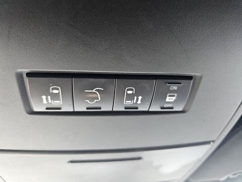 Used 2019 Dodge Grand Caravan GT FWD image 20