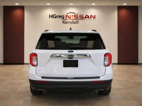 Used 2021 Ford Explorer 2WD image 6