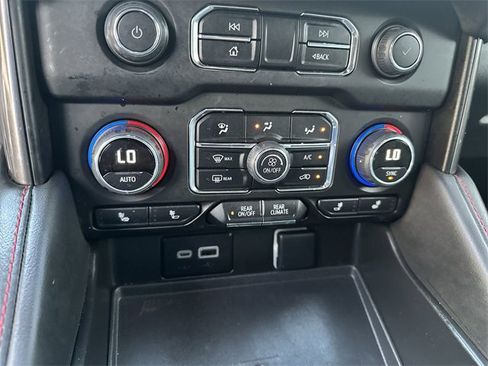 Used 2024 Chevrolet Tahoe RST w/ Luxury Package image 17