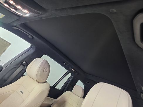New 2026 Mercedes-Benz GLS 63 AMG 4MATIC image 9