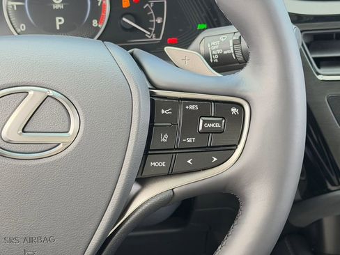 Certified 2025 Lexus ES 350 350 w/ Premium Package image 17