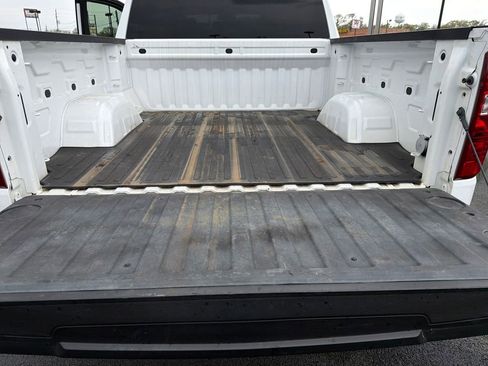 Used 2022 Chevrolet Silverado 1500 LT w/ Z71 Off-Road Package image 26